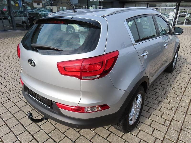 Gebraucht Kia Sportage Vision 166 PS (122 kW) 2015 Silber SUV