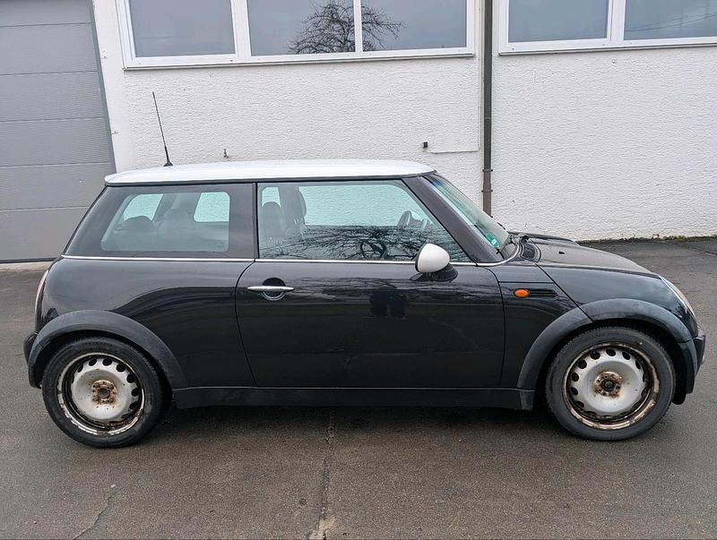 Gebraucht Mini Cooper 116 PS (85 kW) 2003 Schwarz Kleinwagen
