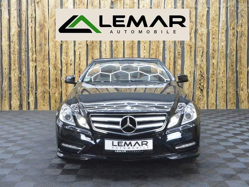 Gebraucht Mercedes E250 AMG 204 PS (150 kW) 2013 Schwarz Cabrio