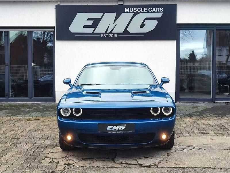 Gebraucht Dodge Challenger SXT 309 PS (227 kW) 2020 Blau Coupé