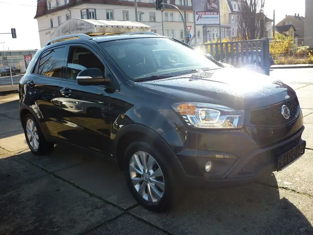 Gebraucht SsangYong Korando Sapphire 178 PS (130 kW) 2016 Schwarz SUV