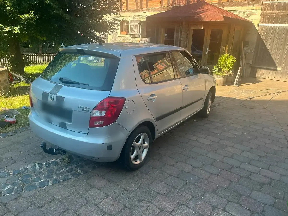 Gebraucht Skoda Fabia 84 PS (61 kW) 2007 Silber Coupé