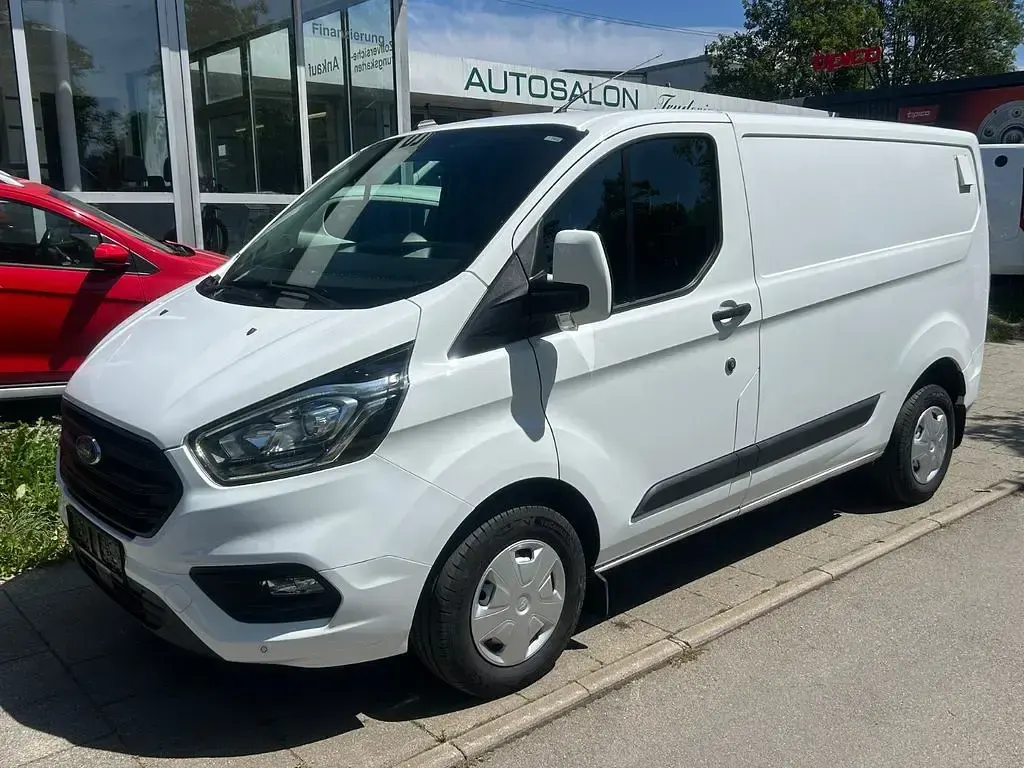 Gebraucht Ford Transit Custom 105 PS (77 kW) 2021 Weiß Van