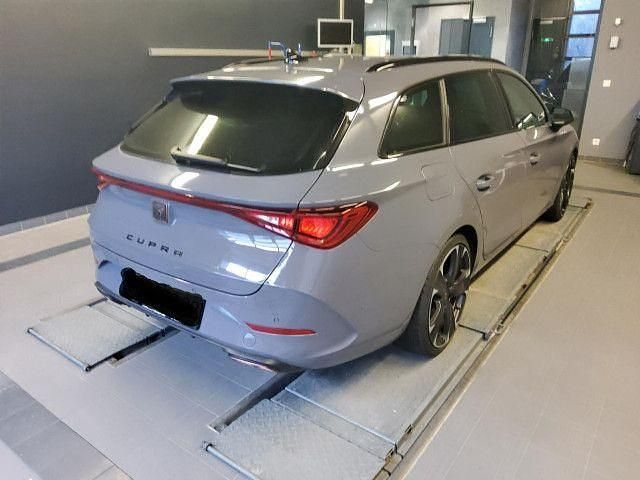 Gebraucht Cupra Leon VZ 245 PS (180 kW) 2023 Graphene grau Kombi