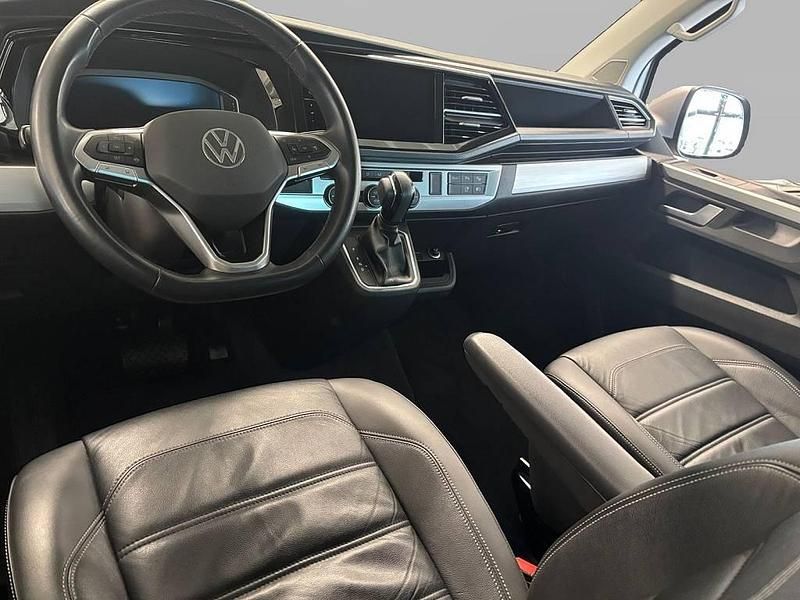 Gebraucht VW Multivan Comfortline 204 PS (150 kW) 2023 Silber Van