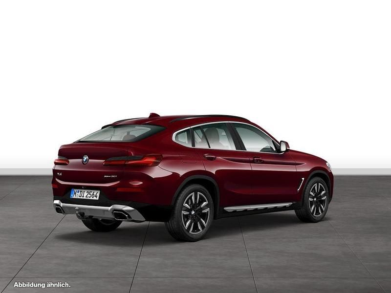 Gebraucht BMW X4 252 PS (185 kW) 2025 Rot SUV