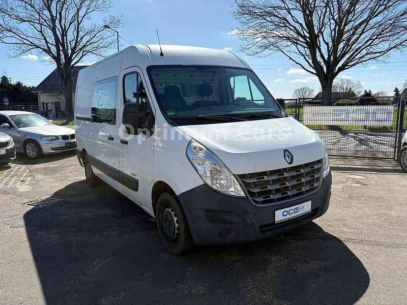 Second-hand Renault Master 125 CP (91 kW) 2010 Alb Berlinǎ