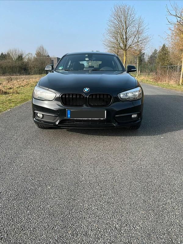 Gebraucht BMW 116 109 PS (80 kW) 2016 Schwarz Kleinwagen
