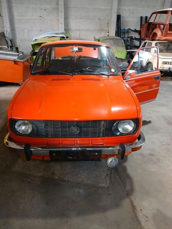 Gebraucht Skoda 105 48 PS (35 kW) 1981 Rot Limousine