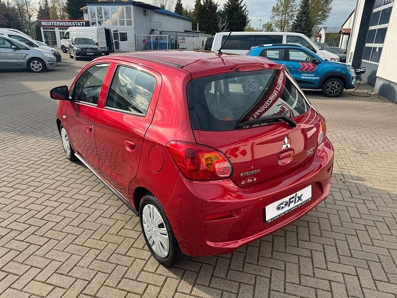 Second-hand Mitsubishi Space Star Active 71 CP (52 kW) 2020 Roșu Hatchback