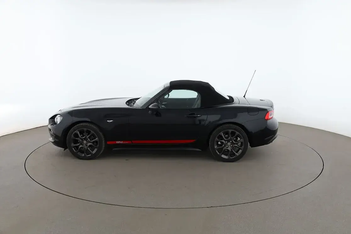 Gebraucht Fiat 124 Spider Lusso 140 PS (102 kW) 2019 Schwarz Cabrio