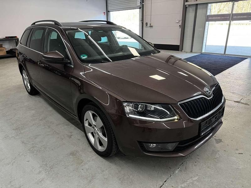 Gebraucht Skoda Octavia Elegance 179 PS (131 kW) 2014 Topazbraun metallic Kleinwagen