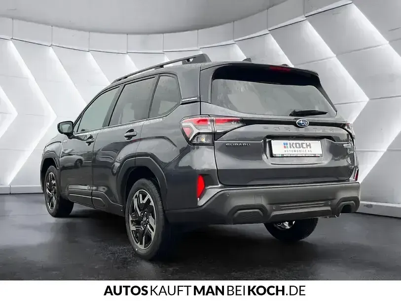 Gebraucht Subaru Forester Exclusive+ 136 PS (100 kW) 2025 Grau SUV