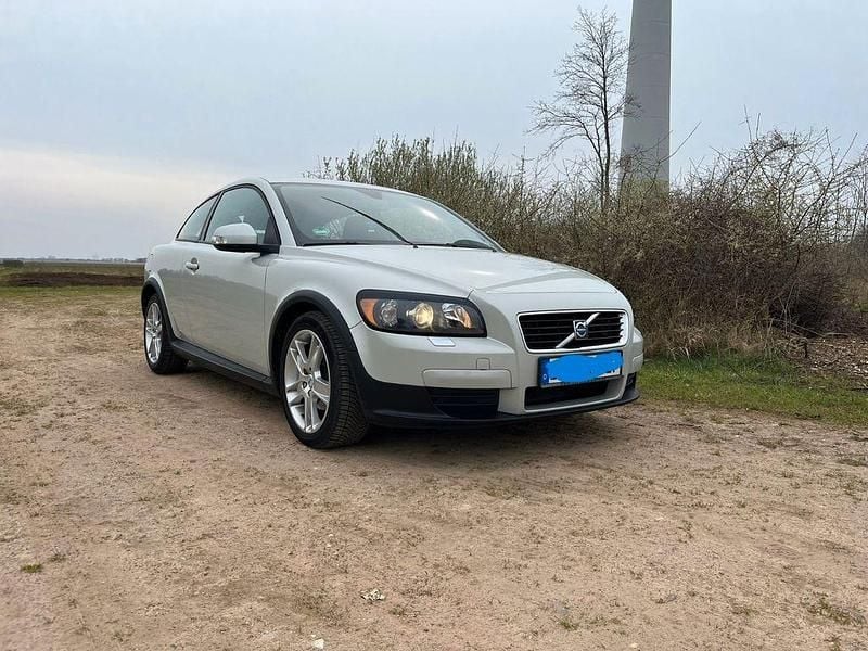 Gebraucht Volvo C30 125 PS (91 kW) 2009 Weiß Kleinwagen