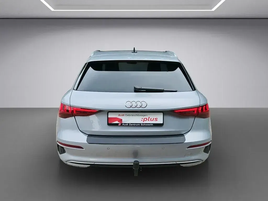 Gebraucht Audi A3 Advanced 110 PS (80 kW) 2023 Silber Limousine