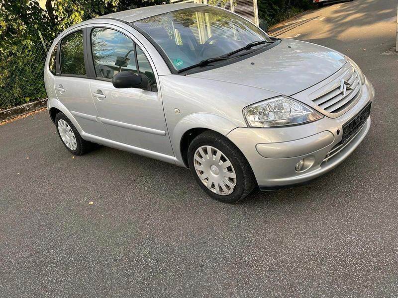 Silber Gebraucht 2006 Citroën C3 Kleinwagen | 1.150 € (Guter Preis) - Bild 1/4
