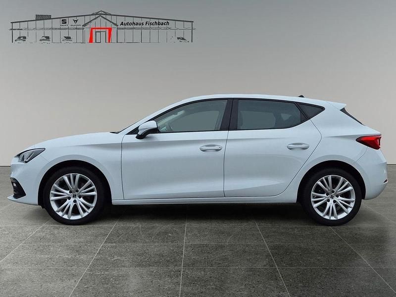 Gebraucht Seat Leon Style 150 PS (110 kW) 2024 Weiß Limousine