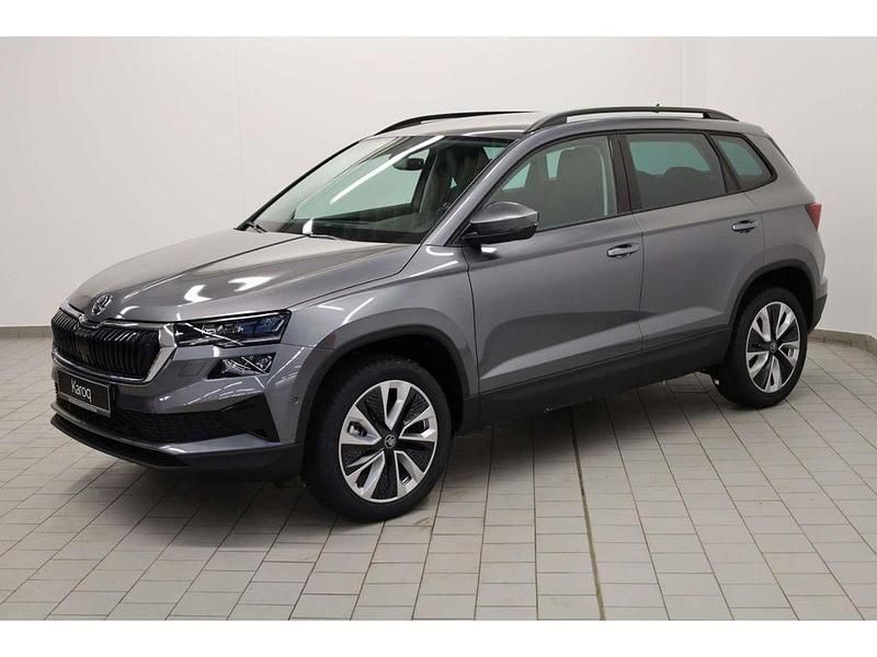 Neu Skoda Karoq Selection 150 PS (110 kW) 2025 Grau SUV