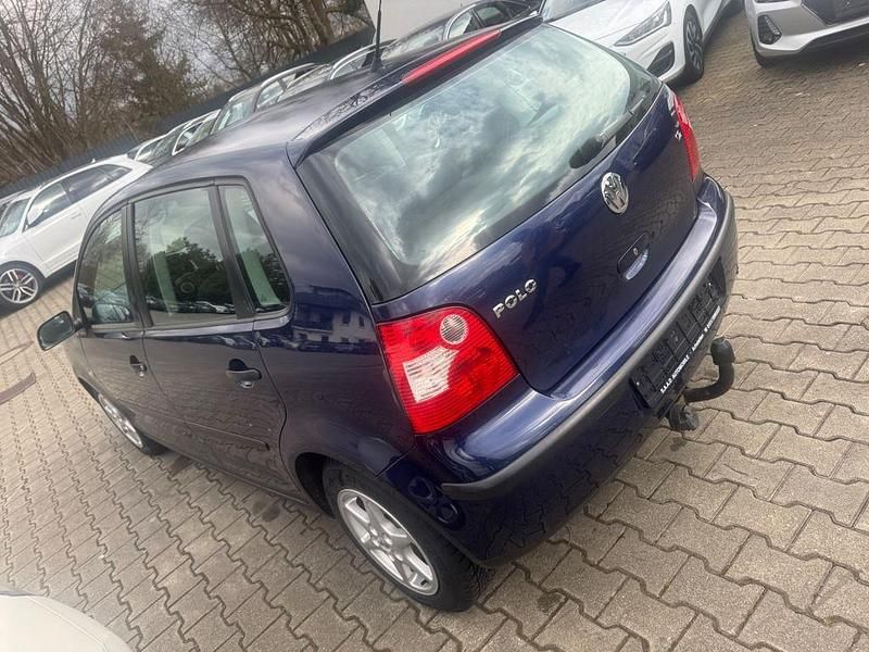 Gebraucht VW Polo Basis 64 PS (47 kW) 2003 Blau Limousine