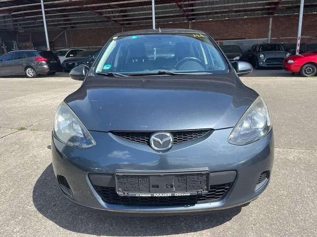 Gebraucht Mazda 2 Impuls 75 PS (55 kW) 2010 Grau Kleinwagen