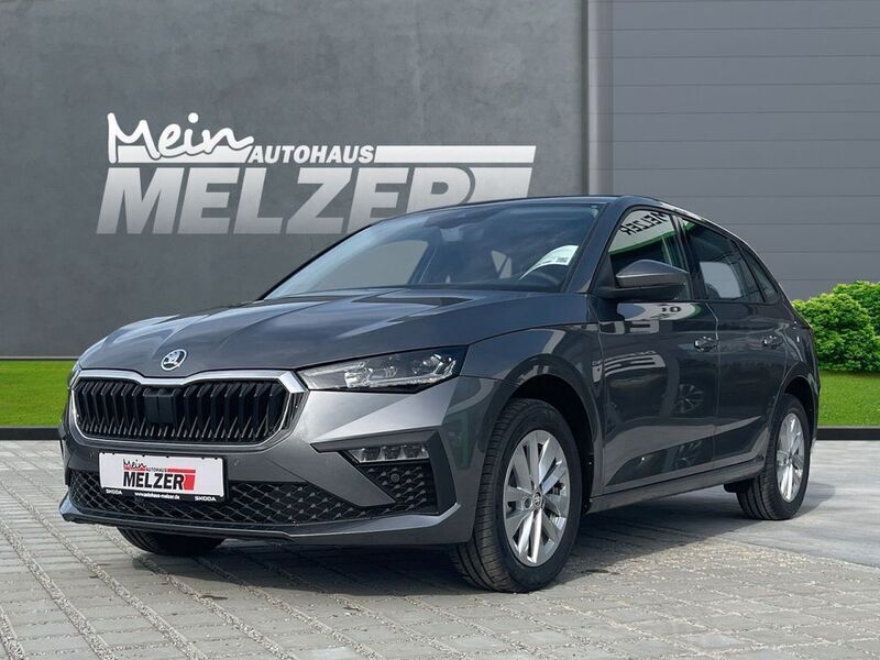 Schwarz Gebraucht 2024 Skoda Scala Clever Kleinwagen | 26.880 € (Teuer) - Bild 1/4