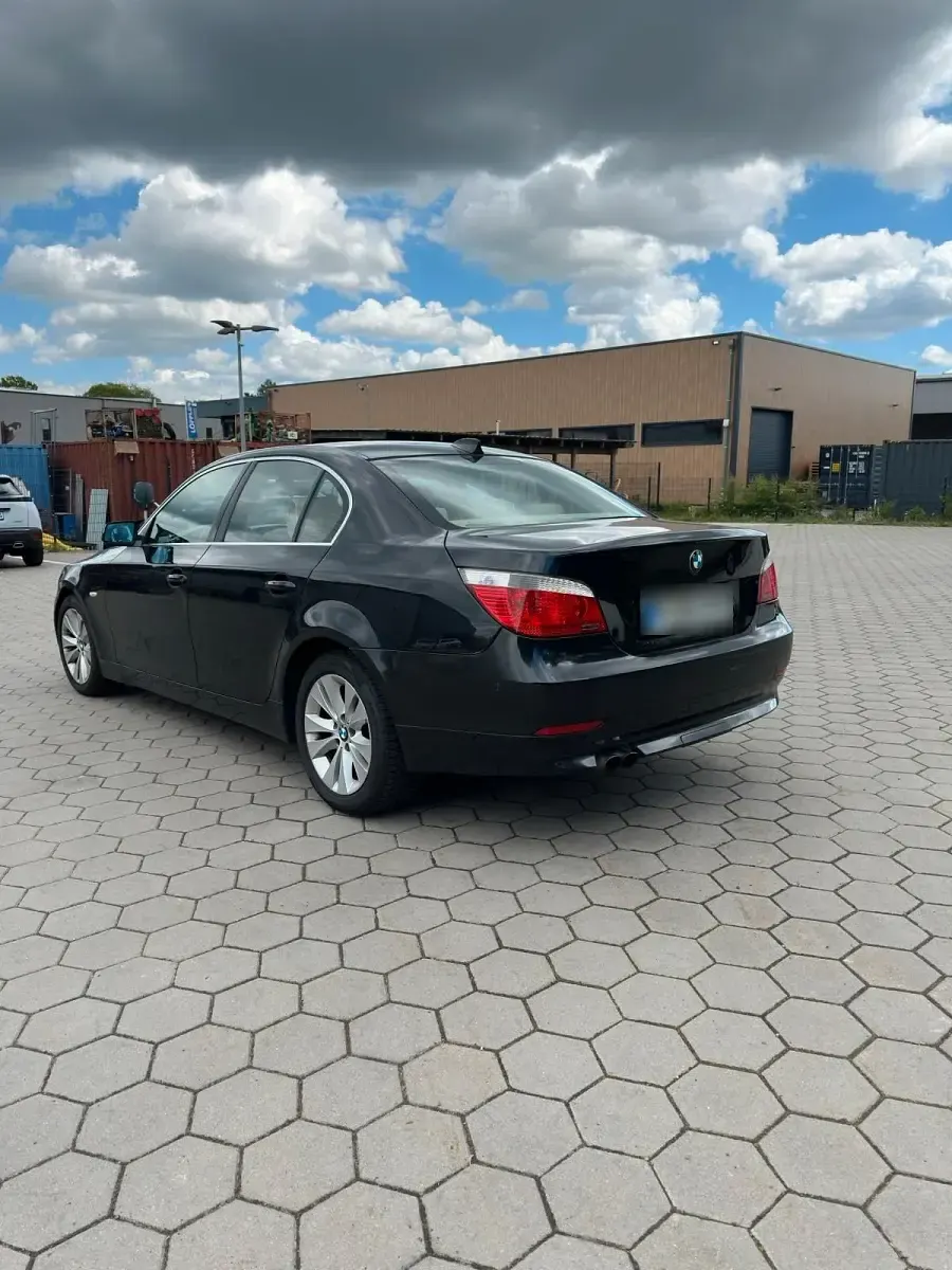 Gebraucht BMW 520 170 PS (125 kW) 2003 Schwarz Limousine
