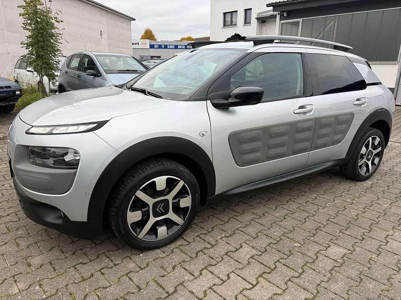 Gebraucht Citroën C4 Shine 92 PS (67 kW) 2015 Grau SUV