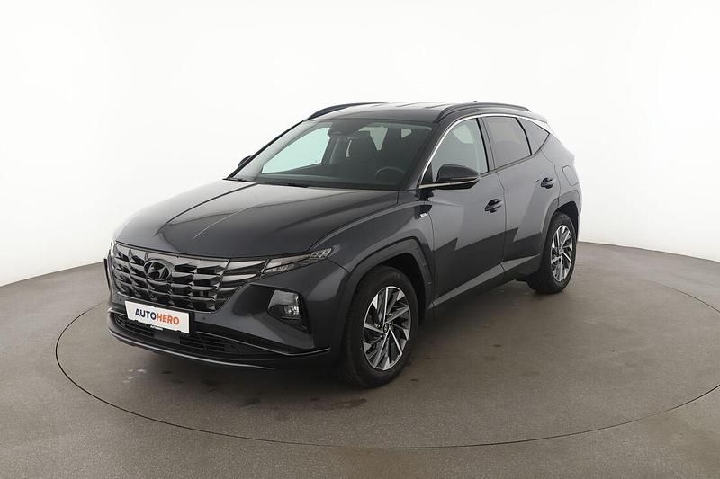 Grau Gebraucht 2022 Hyundai Tucson Trend SUV | 26.950 € (Fairer Preis) - Bild 1/3