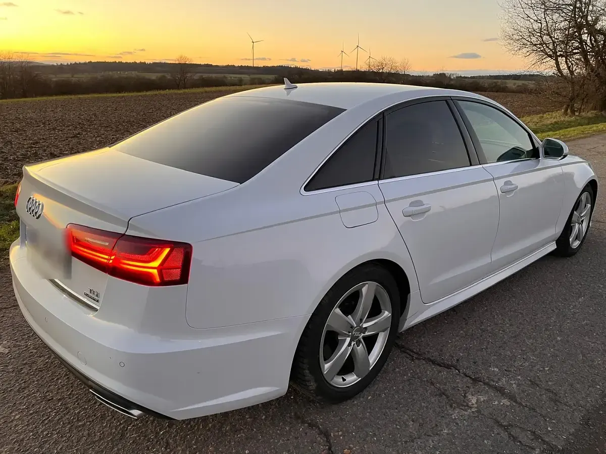 Gebraucht Audi A6 Comfort 272 PS (200 kW) 2017 Weiß Limousine