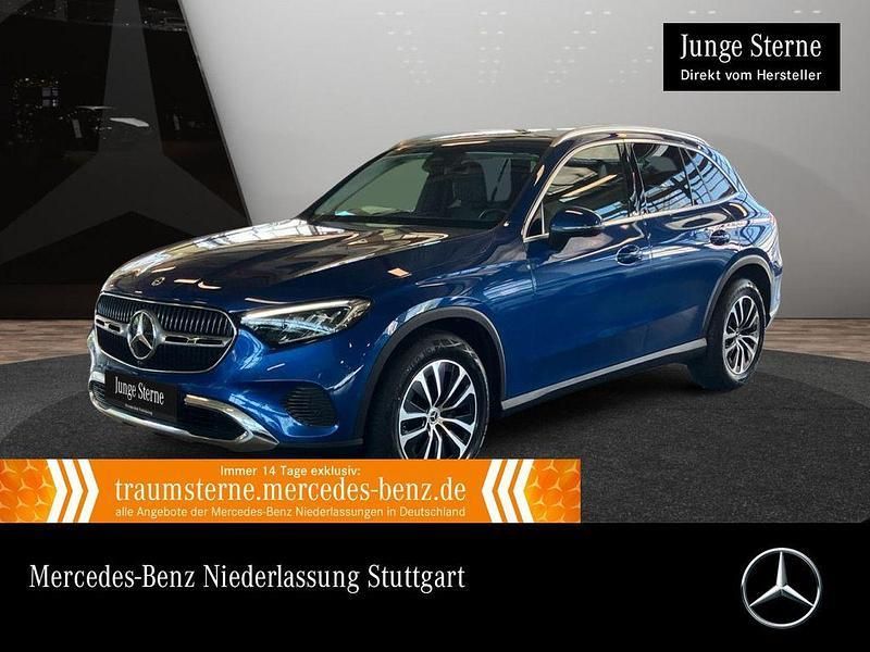 Blau Gebraucht 2024 Mercedes GLC200 SUV | 49.990 € (Guter Preis) - Bild 1/3