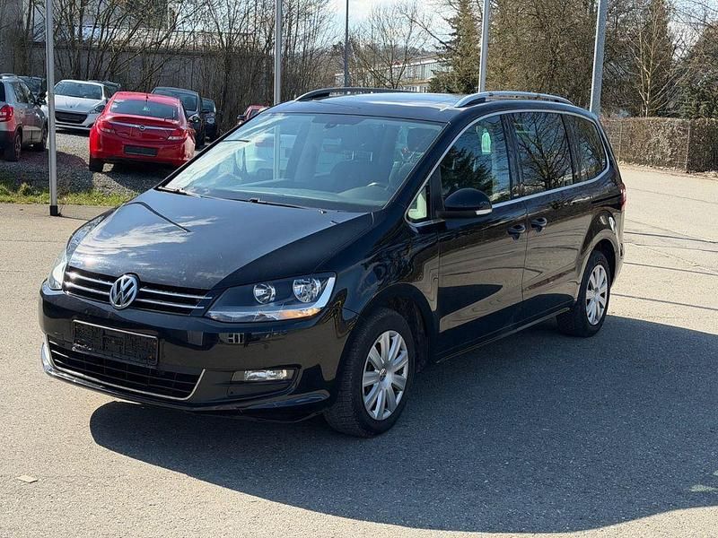 Gebraucht VW Sharan Style 140 PS (102 kW) 2012 Schwarz Van / Kleinbus