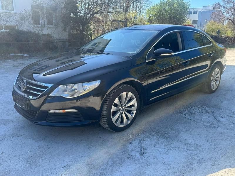 Gebraucht VW Passat 140 PS (102 kW) 2011 Schwarz Coupé