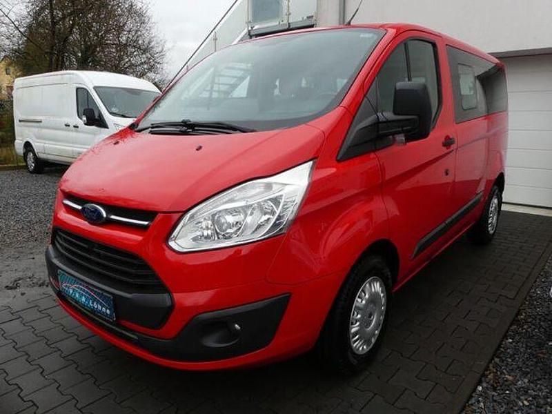 Gebraucht Ford Transit Custom Trend 105 PS (77 kW) 2016 Rot Van / Kleinbus