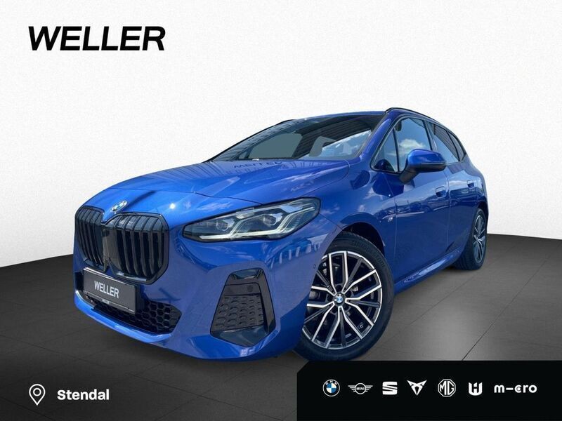 Portimao blau (blau) Gebraucht 2023 BMW 218 Active Tourer M Sport Van / Kleinbus | 32.785 € (Fairer Preis) - Bild 1/4