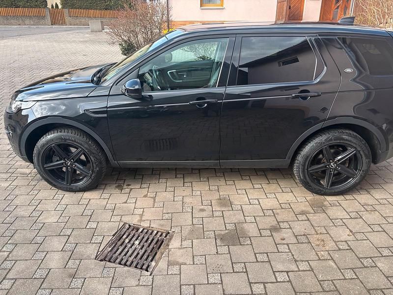 Gebraucht Land Rover Discovery 5 240 PS (176 kW) 2017 Schwarz SUV