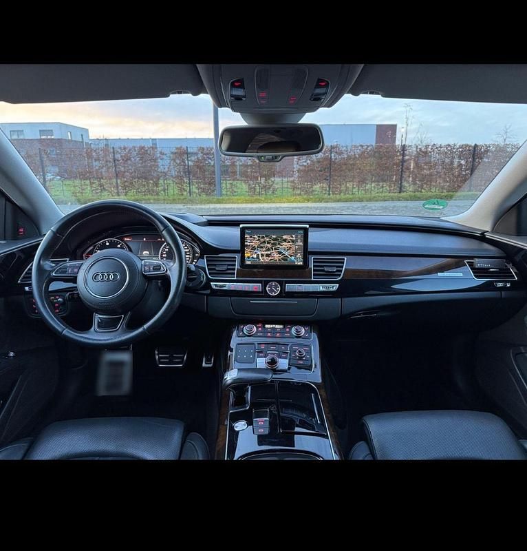 Second-hand Audi A8 258 CP (189 kW) 2014 Gri Berlinǎ