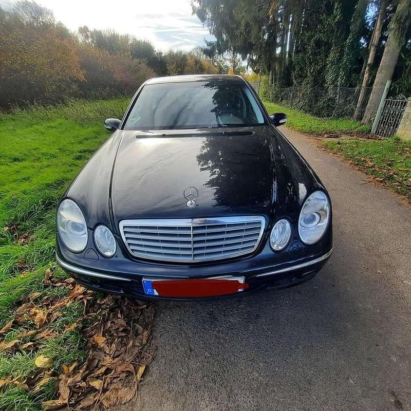 Gebraucht 2003 Mercedes E320 Elegance Limousine | 2.500 € (Superpreis) - Bild 1/4
