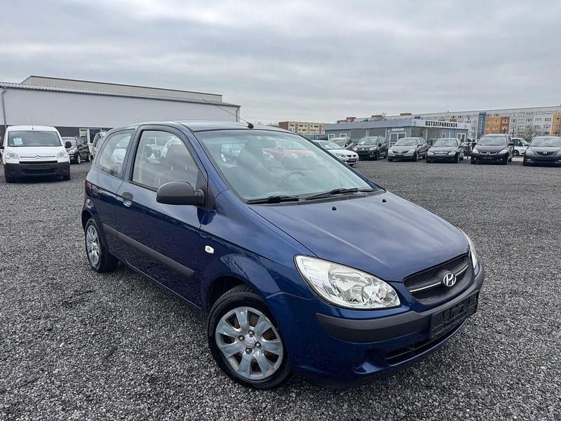Gebraucht Hyundai Getz 67 PS (49 kW) 2009 Blau Kleinwagen