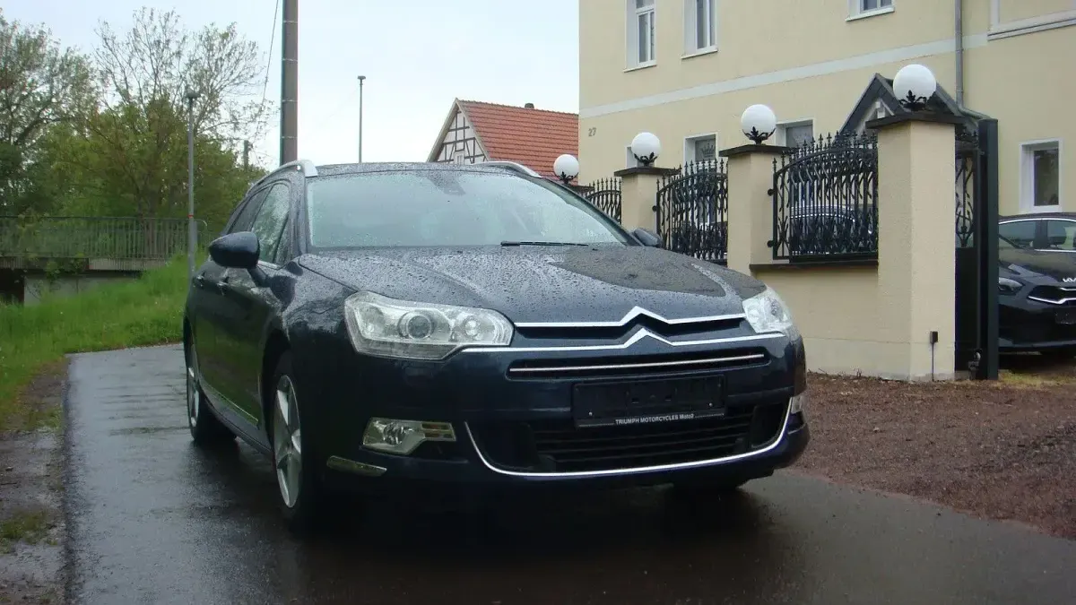 Gebraucht Citroën C5 Exclusive 156 PS (114 kW) 2010 Blau Kombi