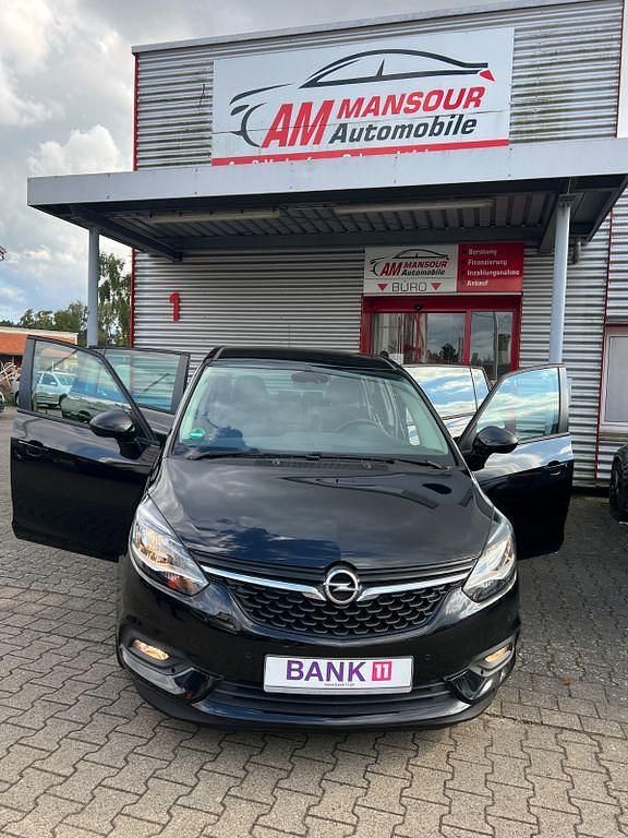 Schwarz Gebraucht 2018 Opel Zafira Active Van / Kleinbus | 13.990 € (Guter Preis) - Bild 1/4