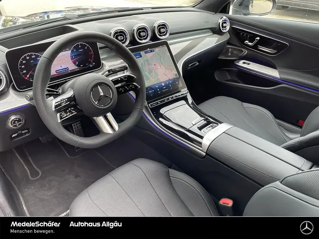 Gebraucht Mercedes CLE220 AMG 197 PS (144 kW) 2026 Obsidianschwarz Cabrio