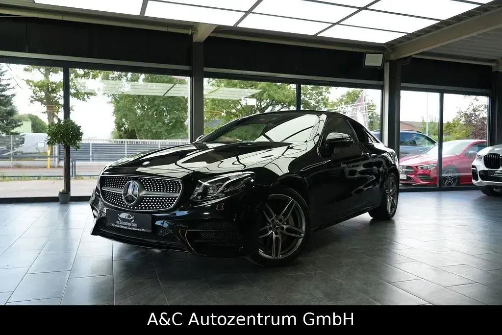 Gebraucht Mercedes E400 AMG line 333 PS (244 kW) 2017 Schwarz Coupé