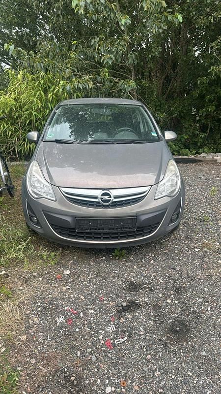 Gebraucht 2013 Opel Corsa Limousine | 2.500 € - Bild 1/2