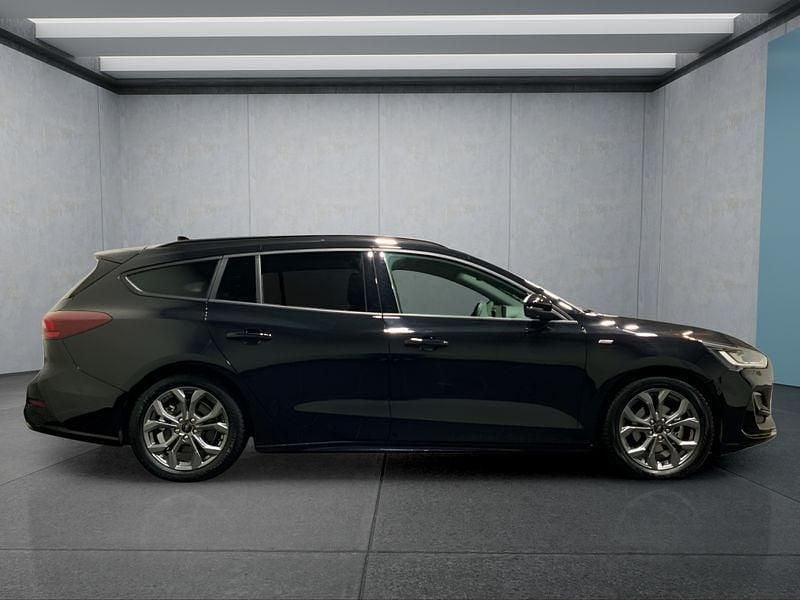 Gebraucht Ford Focus ST-Line X 155 PS (114 kW) 2024 Schwarz Kombi