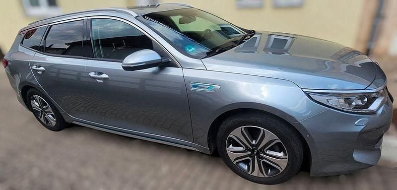 Silber Gebraucht 2018 Kia Optima Hybrid Spirit Limousine | 26.000 € - Bild 1/4