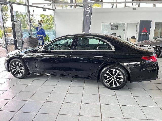 Gebraucht 2024 Mercedes E200 | 45.980 € - Bild 1/4