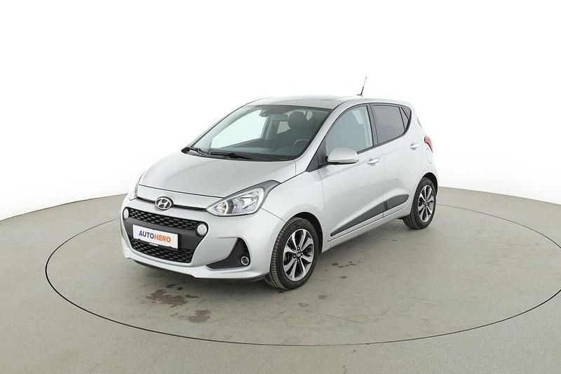 Gebraucht Hyundai i10 Style 87 PS (63 kW) 2017 Silber Kleinwagen