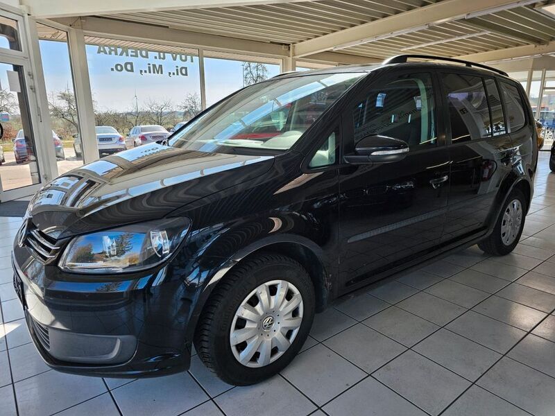 Gebraucht VW Touran Trendline 105 PS (77 kW) 2011 Schwarz Van / Kleinbus