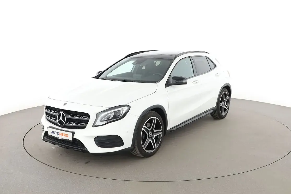 Gebraucht Mercedes GLA250 AMG line 211 PS (155 kW) 2019 SUV
