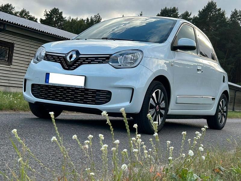 Weiß Gebraucht 2020 Renault Twingo Signature Kleinwagen | 11.400 € (Teuer) - Bild 1/4